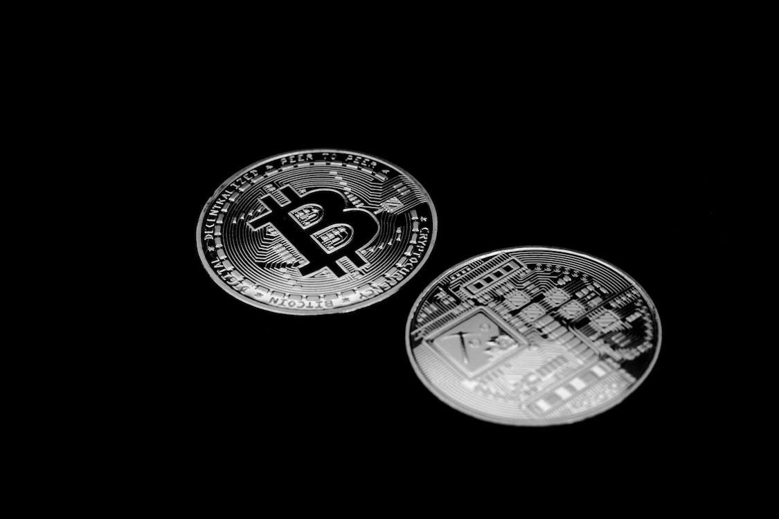 CryptoV-《低风险裸K现货交易策略》