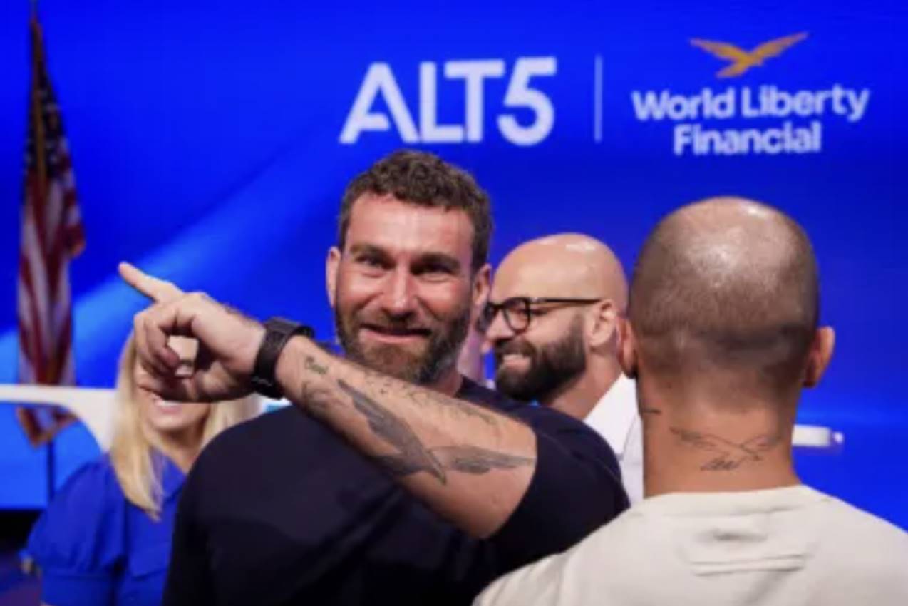 西装与纹身：WLFI 背后，特朗普儿子和 「加密朋克」 的生意第2张