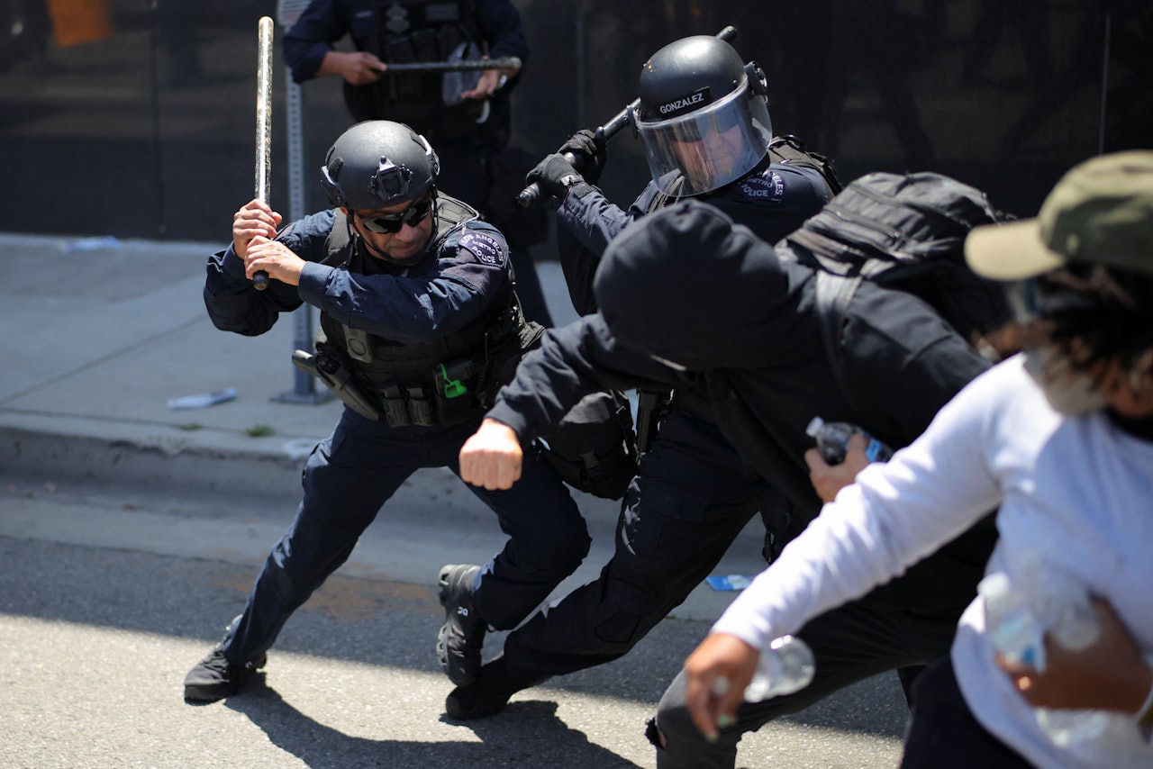 纽森欲发「特朗普腐败币」，新任美国总统上任后有多少「骚操作」？第3张