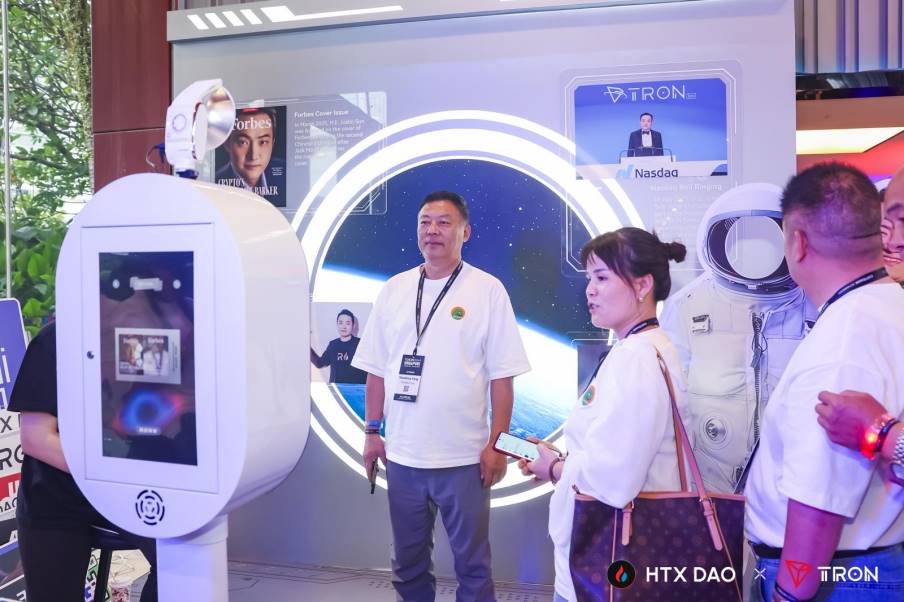 HTX DAO与波场TRON联袂点燃TOKEN2049 Afterparty,引领Web3进入“无界”新时代第2张「BreakingCoin」 HTX DAO与波场TRON联袂点燃TOKEN2049 Afterparty,引领Web3进入“无界”新时代第2张