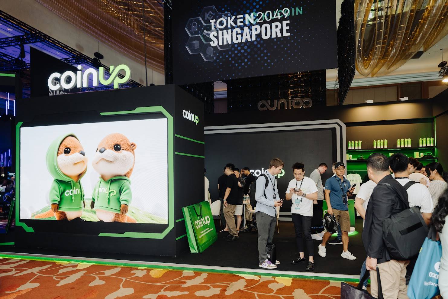 TOKEN2049 新加坡收官：CoinUp 以“加密绿洲”重新定义有温度的交易所第1张