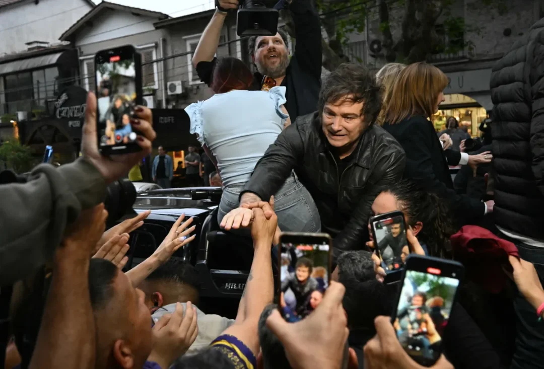 比索危机升级,稳定币成阿根廷人的「救命稻草」第2张「BreakingCoin」 比索危机升级,稳定币成阿根廷人的「救命稻草」第2张